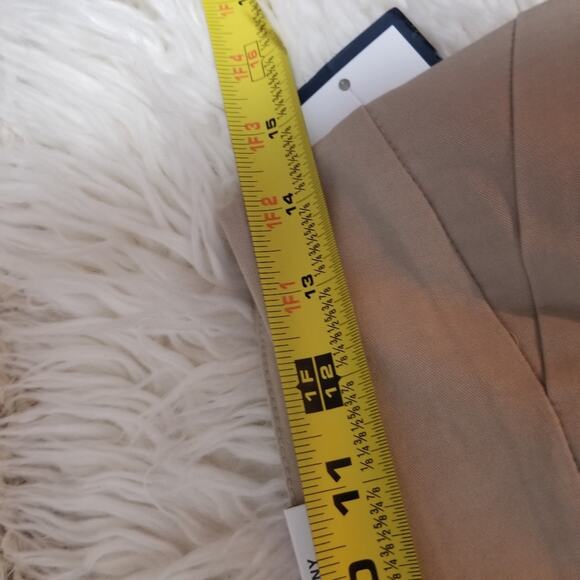NWT Charter Club Tan Cambridge Skinny Pants - Picture 5 of 8